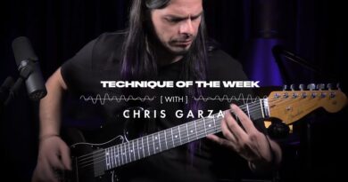 Downpicking 101 with Chris Garza | Technique of the Week | Fender